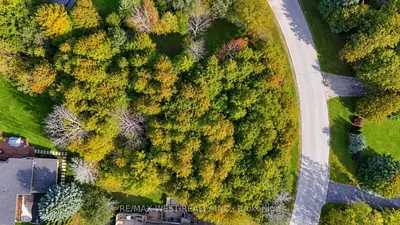 32 Slalom Gate Road, Collingwood, On L9y 5b2