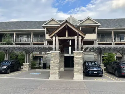 7 Anchorage Crescent 104, Collingwood, On L9y 0y6