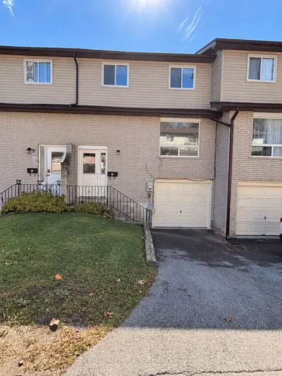 1095 Mississaga Street W 78, Orillia, On L3v 6w7