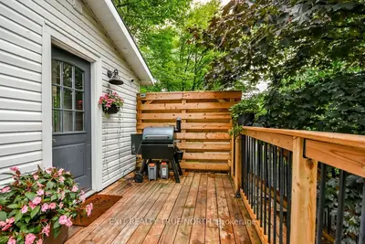 27 NIDA Drive, Tiny, ON L9M 0B3