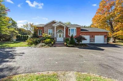 8 West Street, Penetanguishene, On L9m 1r4