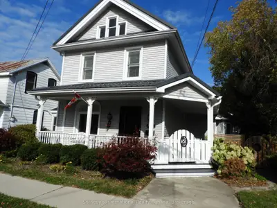 77 Fourth Street W, Collingwood, On L9y 1r5