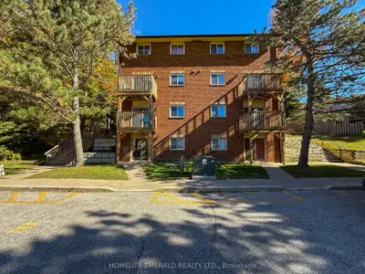 14 Shadowood Road 8, Barrie, On L4n 7k4