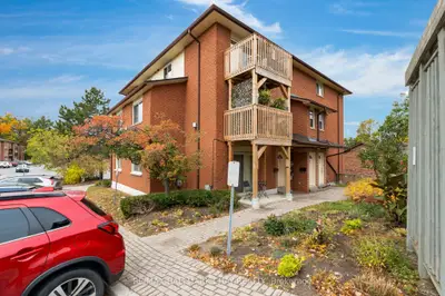 22 Meadow Lane 8, Barrie, On L4n 7k2