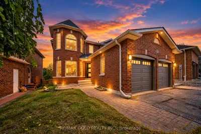 43 Golden Meadow Road, Barrie, On L4n 7g5