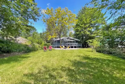 5183 Severn Pines Crescent, Severn, On L0k 2b0