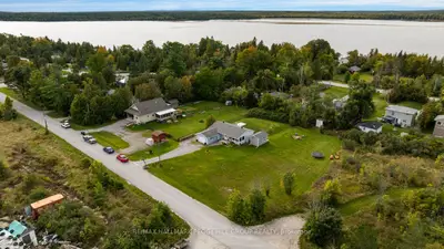 1058 Sunrise Drive, Ramara, On L0k 1b0