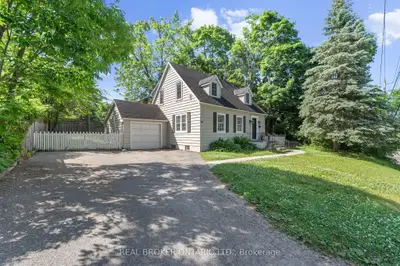 77 Wellington Street E Bsmt, Barrie, On L4m 2c3