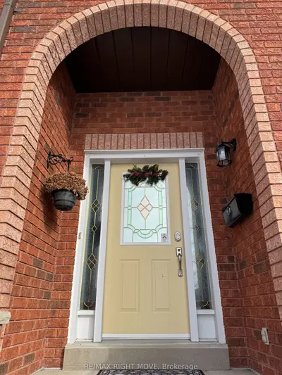 15 Watson Court, Orillia, On L3v 7s5