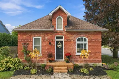 264 Saint Paul Street, Collingwood, On L9y 3p7