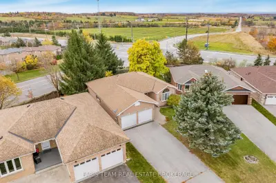 26 Sundew Drive, Barrie, On L4n 9l8