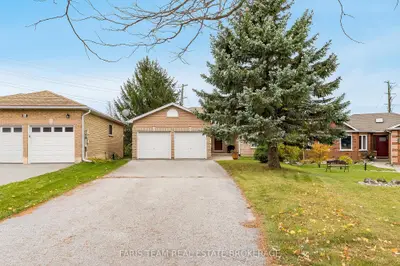 26 Sundew Drive, Barrie, On L4n 9l8