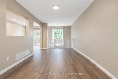 92 Cunningham Drive, Barrie, On L4n 8l5