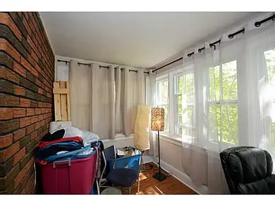 30 Penetang Street, Barrie, On L4m 1v6
