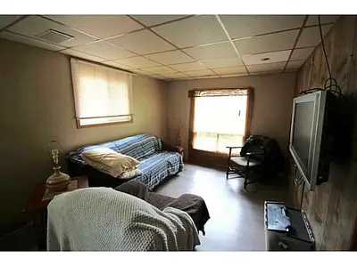 3 QUEEN Street, Oro-Medonte, ON L0L 2L0