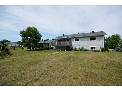 7 Melville Court, Oro-Medonte, ON L0L 2E0