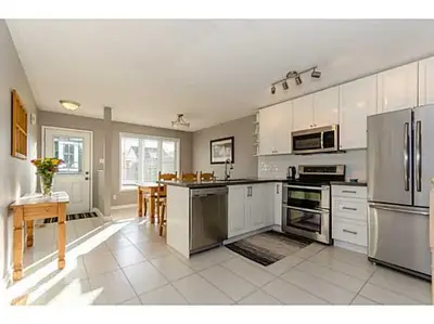 116 CHURCHLAND Drive, Barrie, ON L4N 8N8