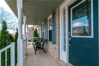 19 BROOKWOOD Drive, Barrie, ON L4N 0Z1