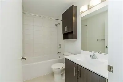 111 WORSLEY Street 607, Barrie, ON L4M 3M3