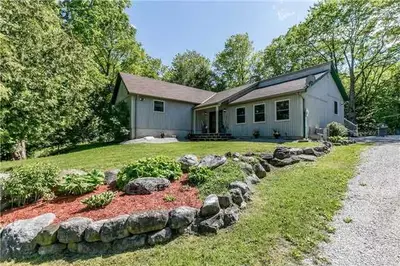 10718 12 Highway Road W, Oro-medonte, On L0k 1e0