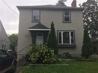 Detached in Orillia