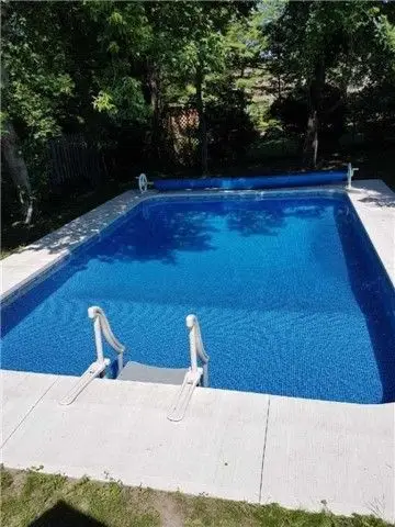 17 REGINA Boulevard, Wasaga Beach, ON L9Z 1H7