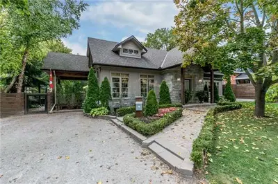 Detached in Barrie