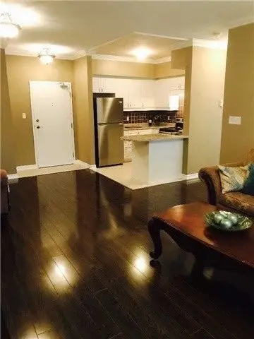 7 GREENWICH Street 205, Barrie, ON L4N 7Y8