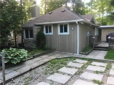 47 36th Street N, Wasaga Beach, On L9z 2b8