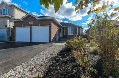 Detached in Barrie
