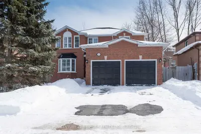 295 LIVINGSTONE Street W, Barrie, ON L4N 7C2
