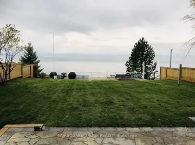 150 Santos Lane Lane, Wasaga Beach, ON L9Z 2M1