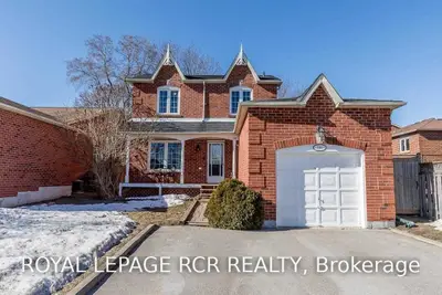 198 Kozlov Street, Barrie, ON L4N 7H6