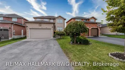 3 SHERWOOD Court, Barrie, ON L4N 9T9