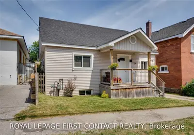 18 Albert Street N, Orillia, ON L3V 5K1