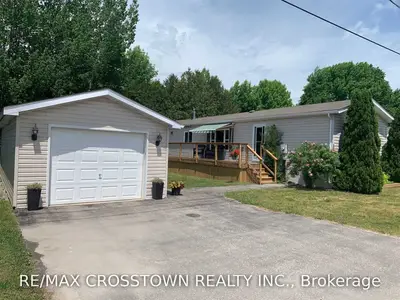 1372 J.V. Parkway Street, Severn, ON L3V 6H4