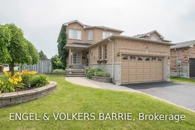 23 LESLIE Avenue, Barrie, ON L4N 9N9