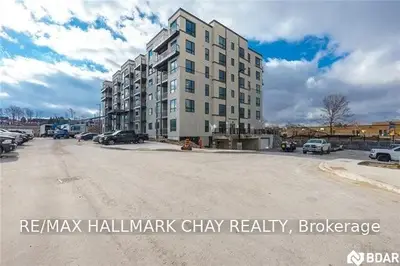 299 Cundles Road E 602, Barrie, ON L4M 7H9