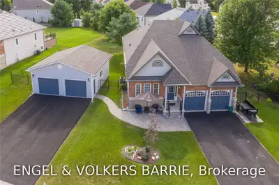 50 ORIOLE Crescent, Wasaga Beach, ON L9Z 1A9