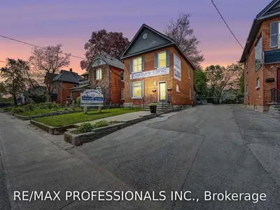208 Bradford Street, Barrie, ON L4N 3B6