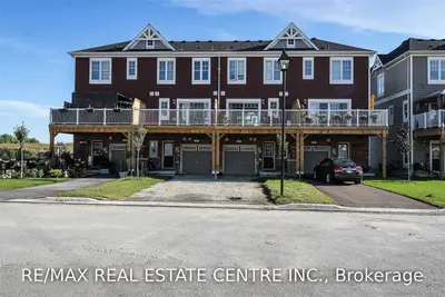 55 Shelburne Avenue, Wasaga Beach, ON L9Z 9J4