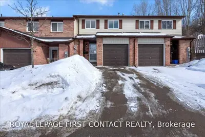 52 ADELAIDE Street 45, Barrie, ON L4N 3T5