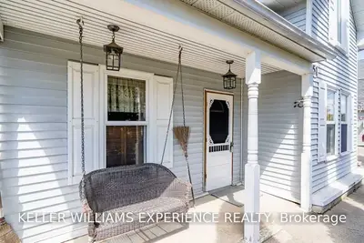 51 POYNTZ Street, Penetanguishene, ON L9M 1N6