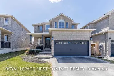 10 KIERLAND Road, Barrie, ON L4N 6G5