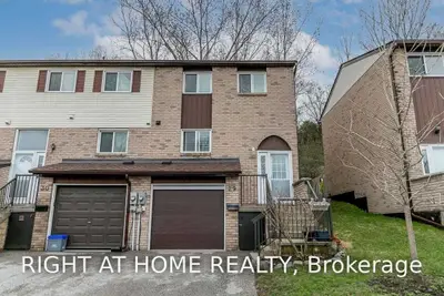 52 ADELAIDE Street 29, Barrie, ON L4N 3T5