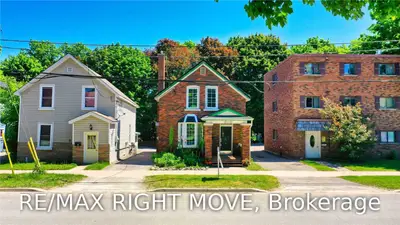 70 Peter Street N, Orillia, ON L3V 4Z1