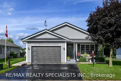 70 Pennsylvania Avenue, Wasaga Beach, ON L9Z 3A8