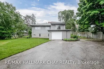 209 FOSTER Drive, Barrie, ON L4N 3X9