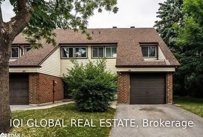 28 DONALD Street 36, Barrie, ON L4N 4S6