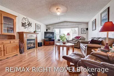 4099 LYNN Street, Severn, ON L3V 0V4